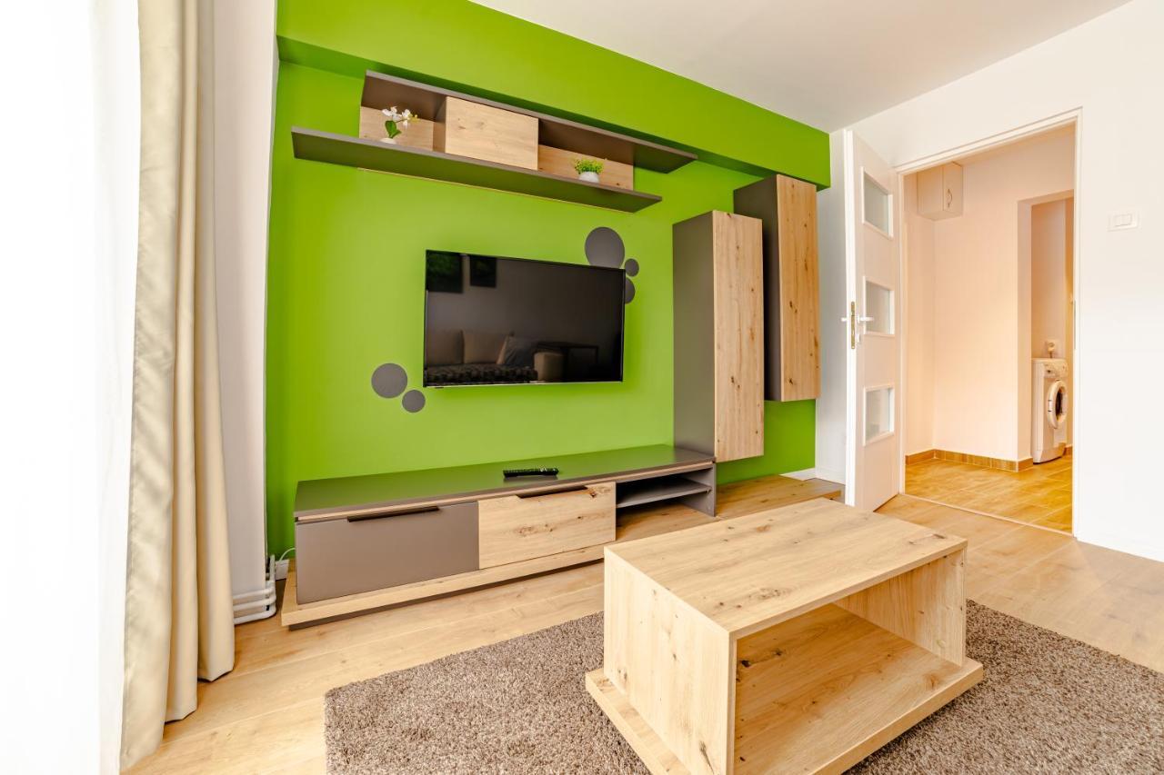 בראשוב Mid-Term Rental Racadau Apartment מראה חיצוני תמונה