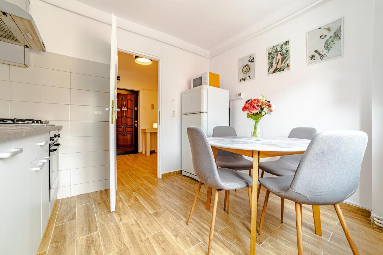 בראשוב Mid-Term Rental Racadau Apartment מראה חיצוני תמונה