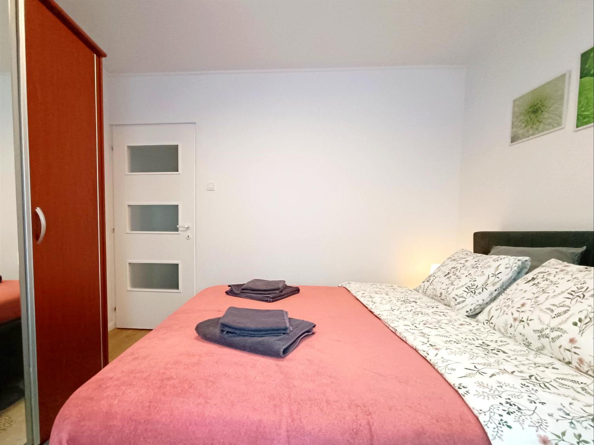 בראשוב Mid-Term Rental Racadau Apartment מראה חיצוני תמונה